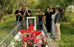 Караванненские школьники благоустроили мемориальную зону