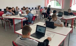 В Лиманском округе работают 15 центров «Точка роста» для углублённого изучения наук