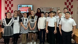 В школе Лиманского района прошёл урок «Герой из соседнего двора»