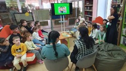 В лиманской детской модельной библиотеке проходят встречи с юными читателями