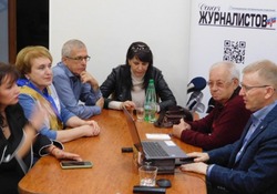 Редактор лиманской районной газеты представит регион на съезде журналистов
