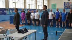 В Астрахани провели турнир по настольному теннису среди ветеранов силовых структур