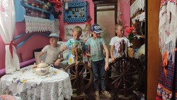 В селе Кряжевое состоялась экскурсия в уголок русской культуры