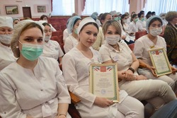 В Астраханском онкодиспансере поддерживают молодых специалистов