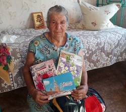Труженица тыла из лиманского села Оля отметила 90-летие