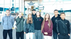 Лиманские школьники отправились в международный центр «Артек»